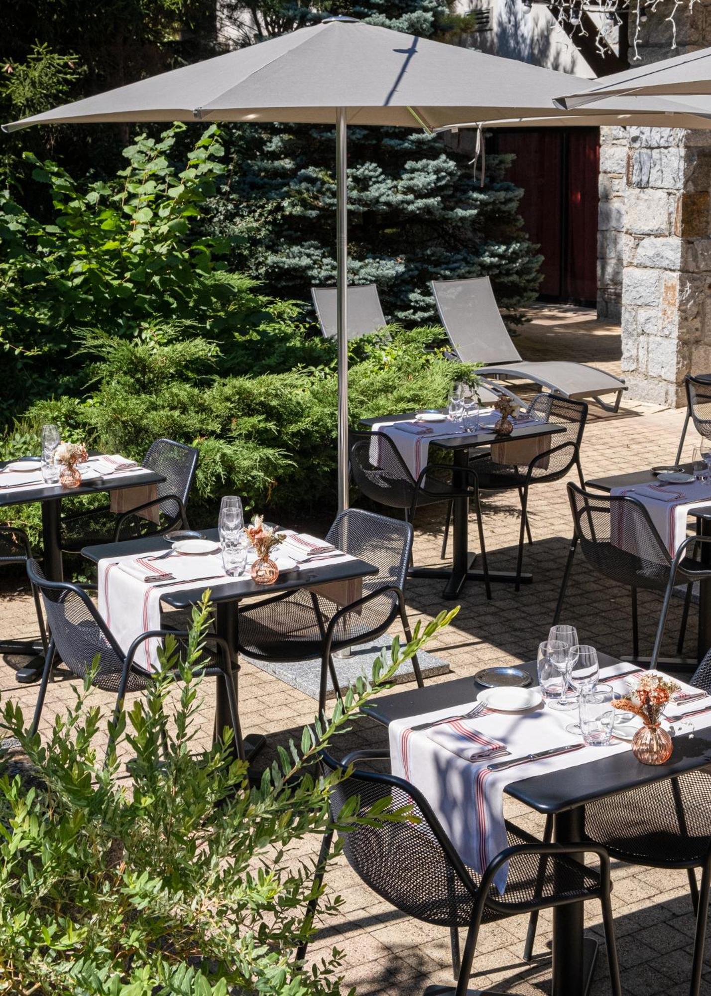 Mercure Saint-Lary Екстер'єр фото