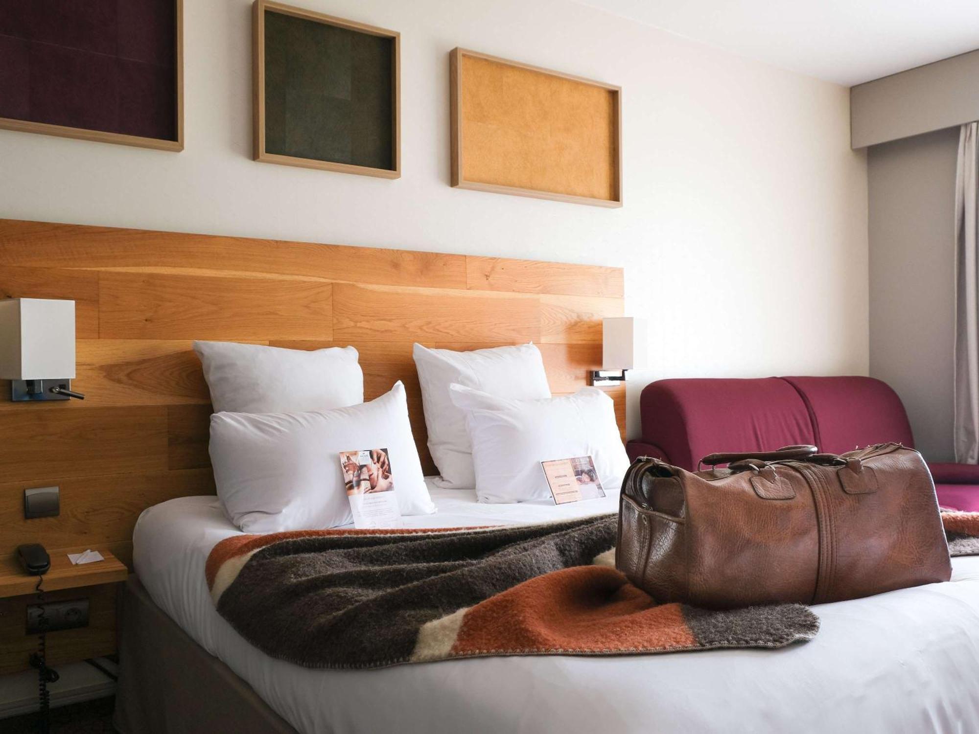 Mercure Saint-Lary Екстер'єр фото